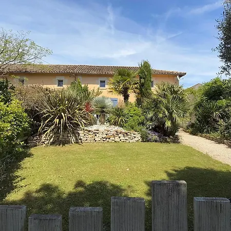 度假居 La Charentaise Fontenille-Saint-Martin-d'Entraigues