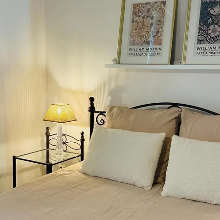 Tatil Evi La Charentaise Fontenille-Saint-Martin-d'Entraigues