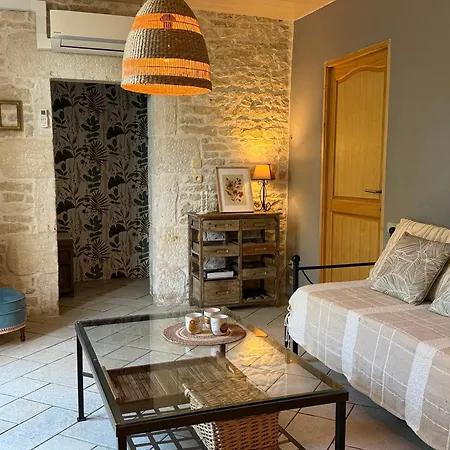 Tatil Evi La Charentaise *